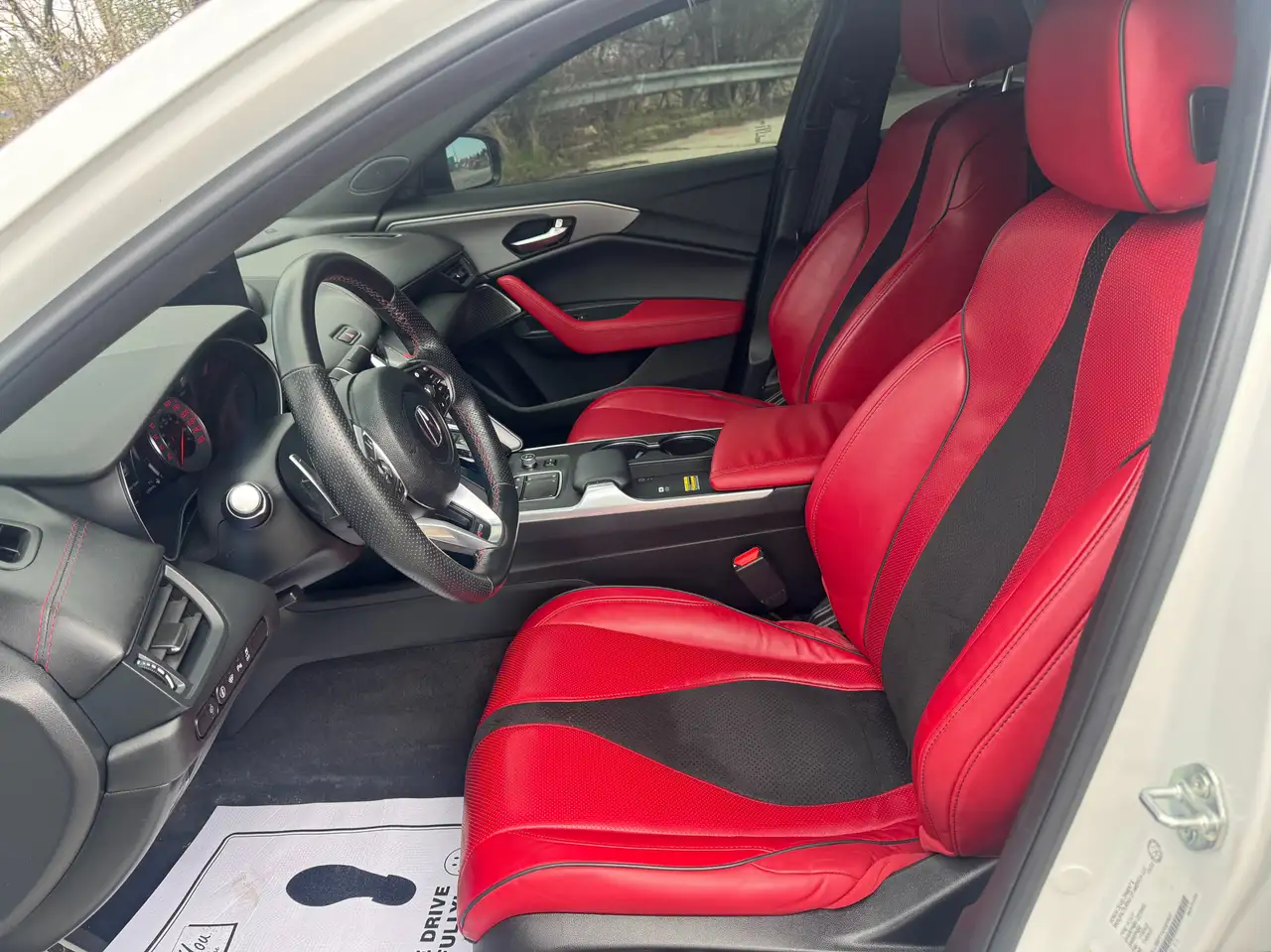 Acura TLX снимка Acura TLX