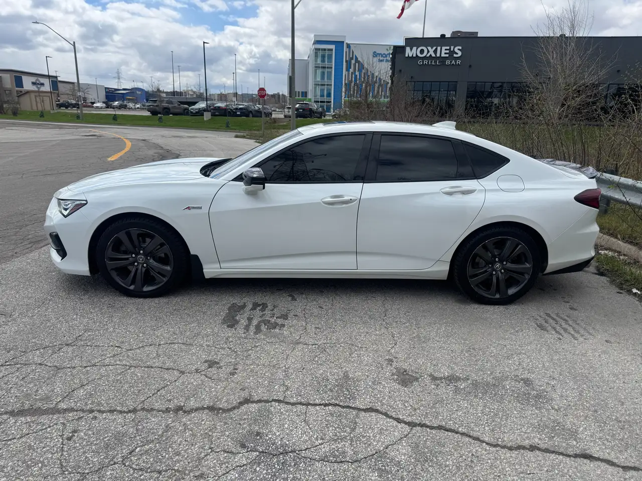 Acura TLX снимка Acura TLX