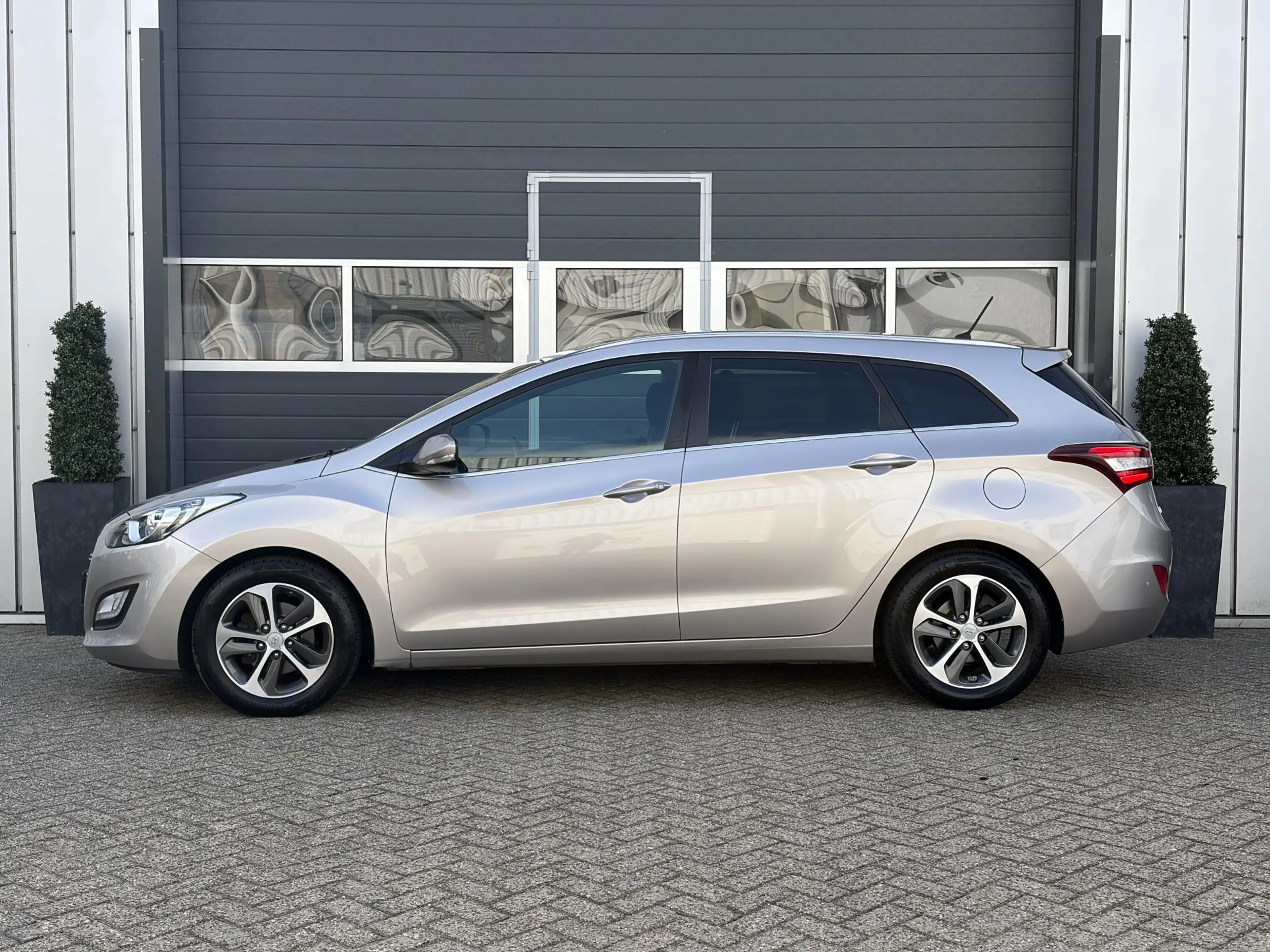Hyundai i30 Wagon 1.6 GDi Comfort | Parkeer sensoren | Stoel v — photo 5