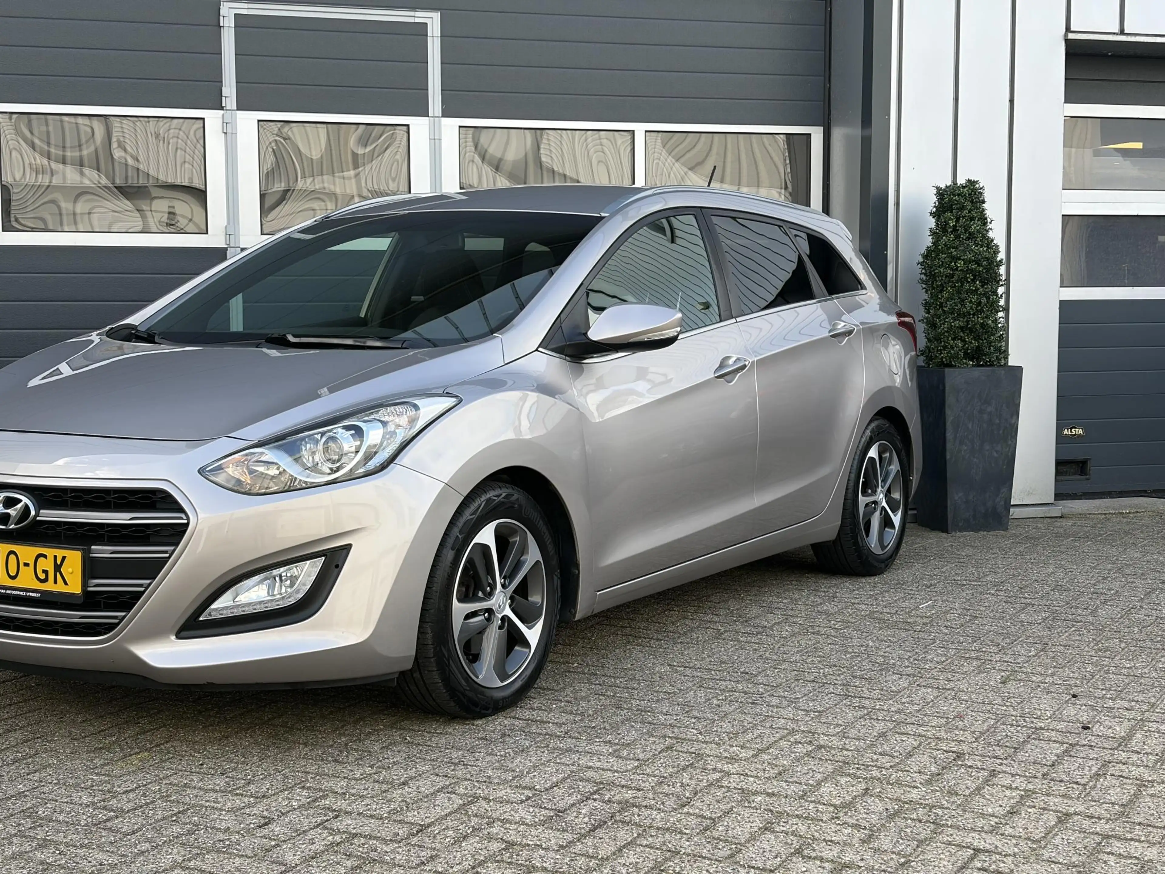 Hyundai i30 Wagon 1.6 GDi Comfort | Parkeer sensoren | Stoel v — photo 4
