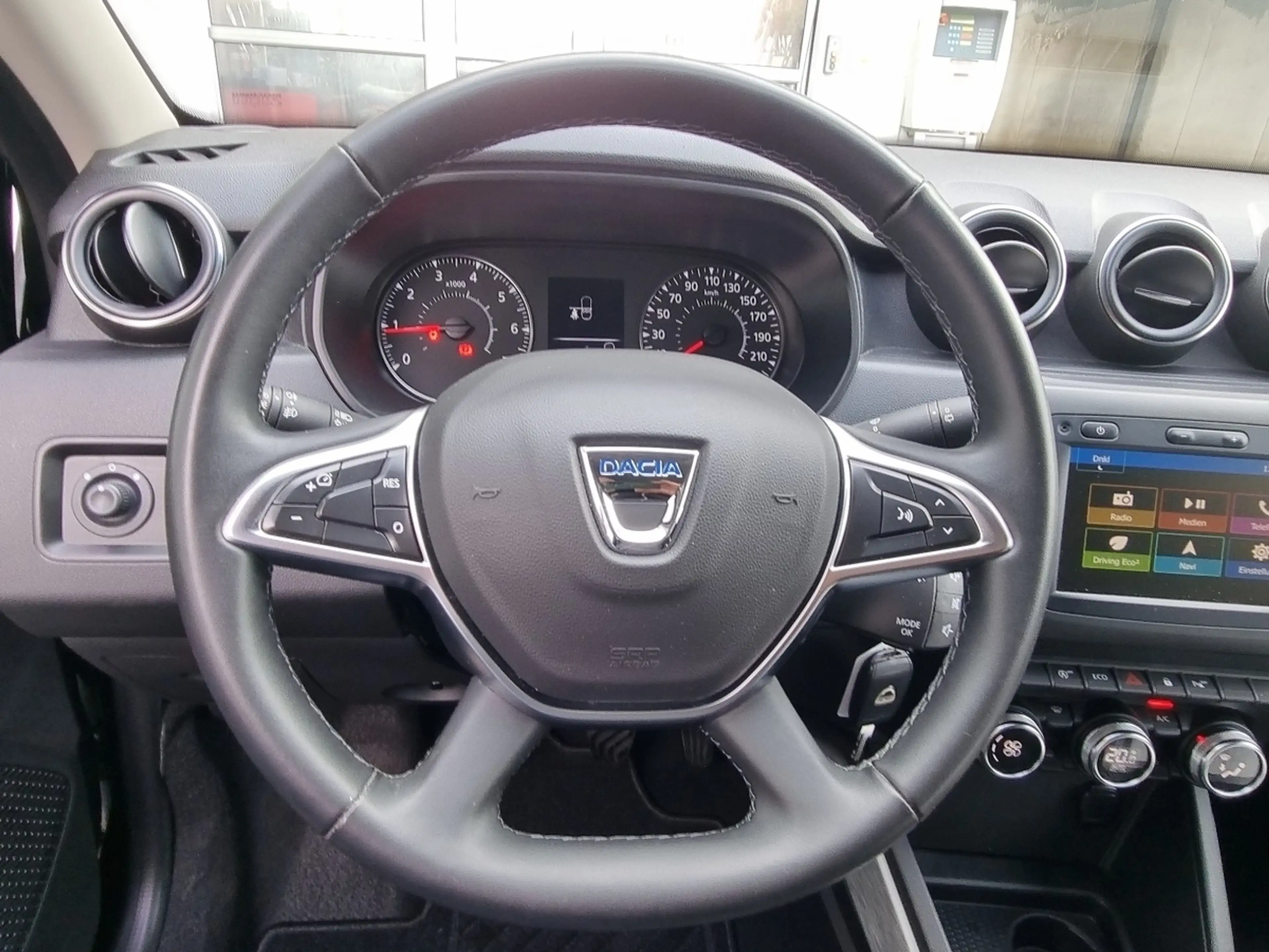 Dacia Duster Prestige TCe 130 — photo 10