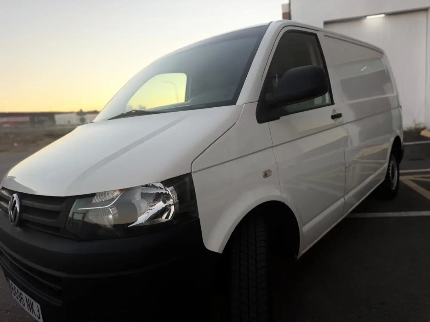 Volkswagen Transporter Chasis Cabina 2.0TDIBMT Corto 140 Blanco - 2