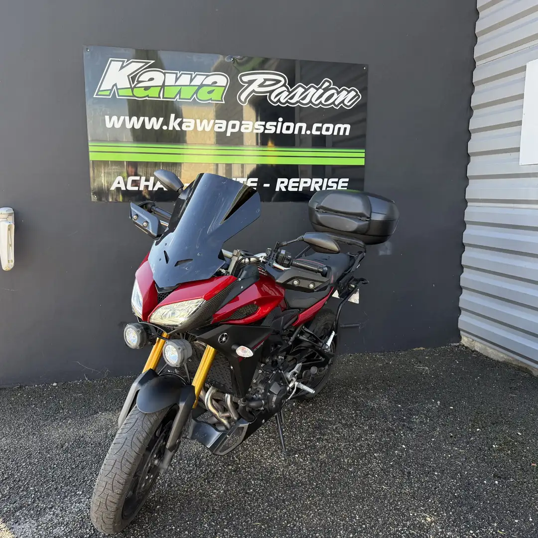 Yamaha Tracer 900 Rouge - 1