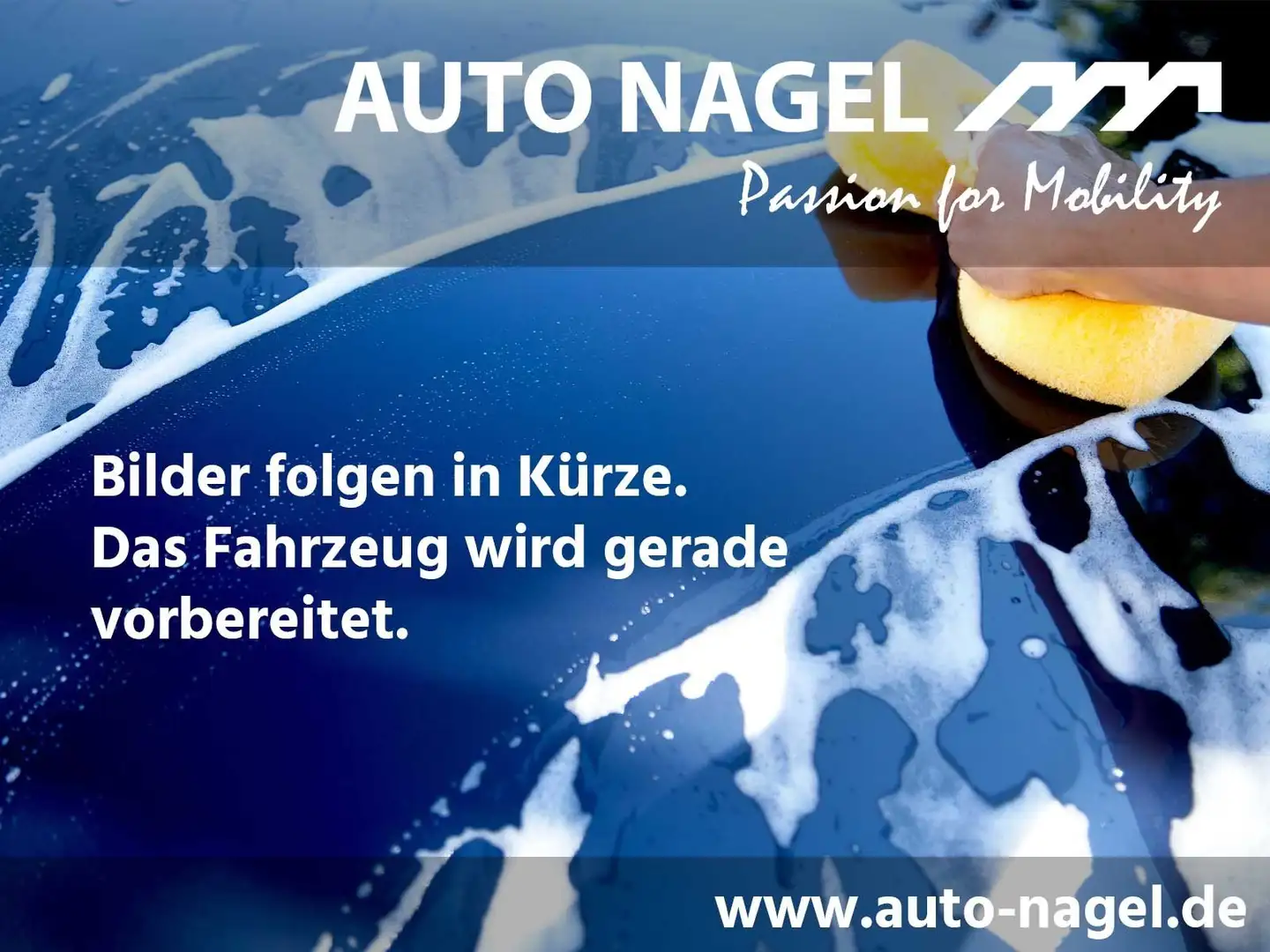 Volvo Volvo XC40 B3 Benzin Plus Black Edition *AHK* Negru - 1
