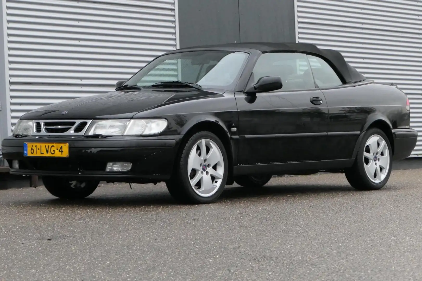 Saab 9-3 Cabrio 2.0t S Cabrio Automaat Airco Leder Cruise A Zwart - 1