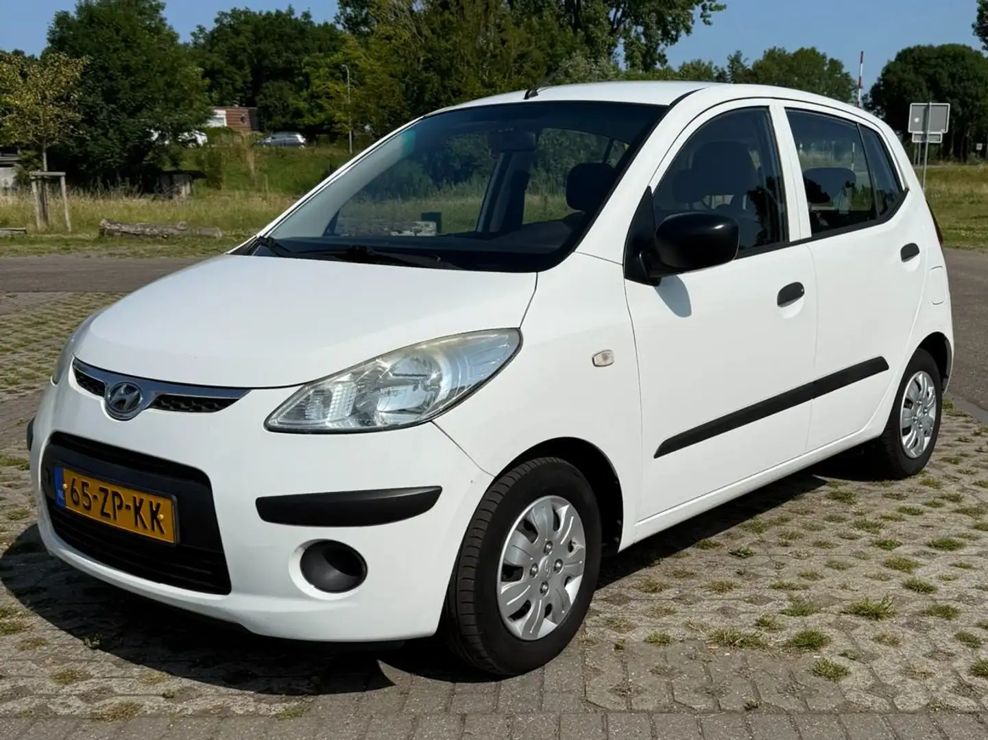 Hyundai i10 i10 1.1 Active Cool Білий - 1