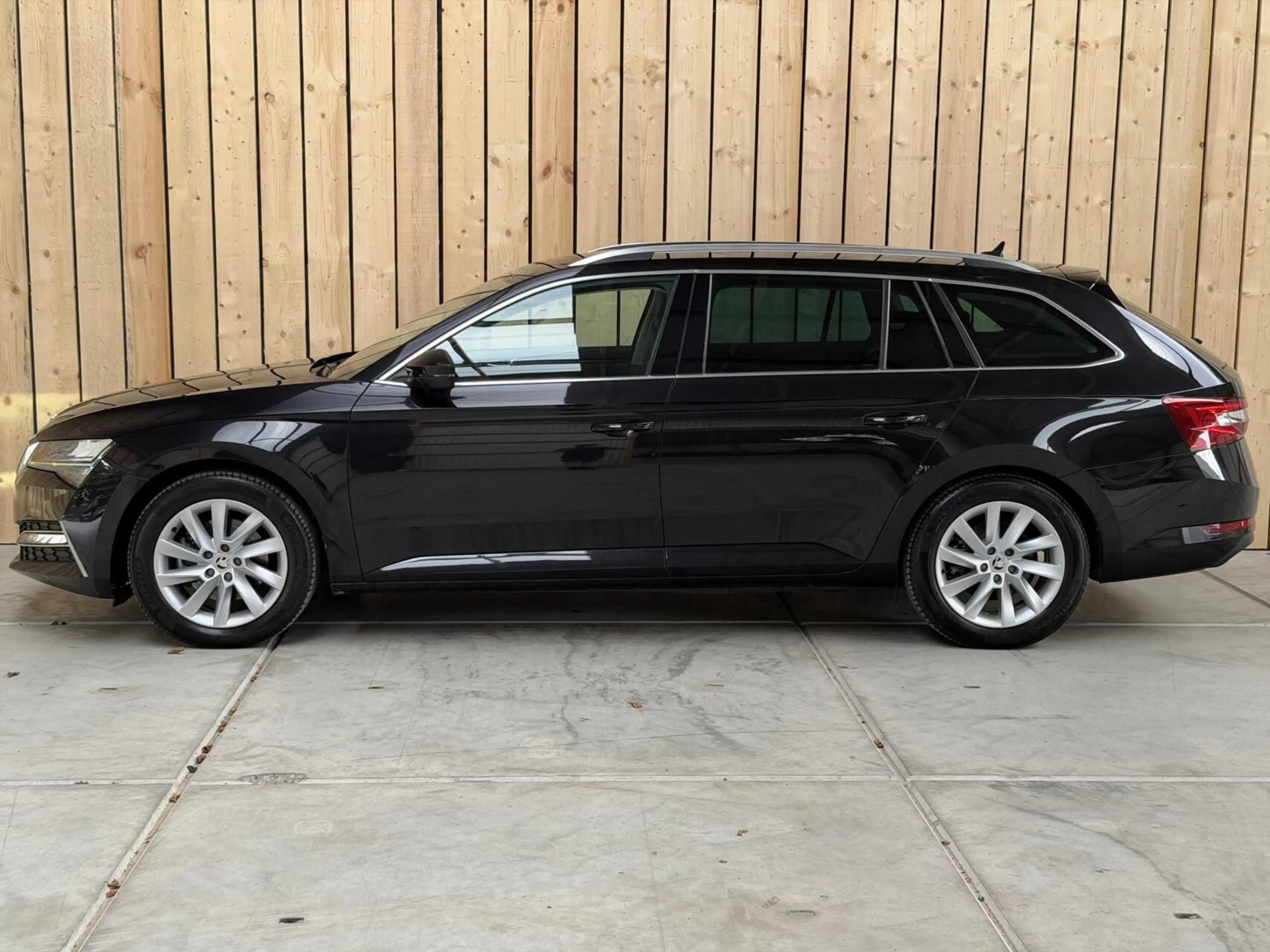 Skoda Superb Combi 1.4 TSI iV Business Edition Plus Trekhaak ui — photo 40