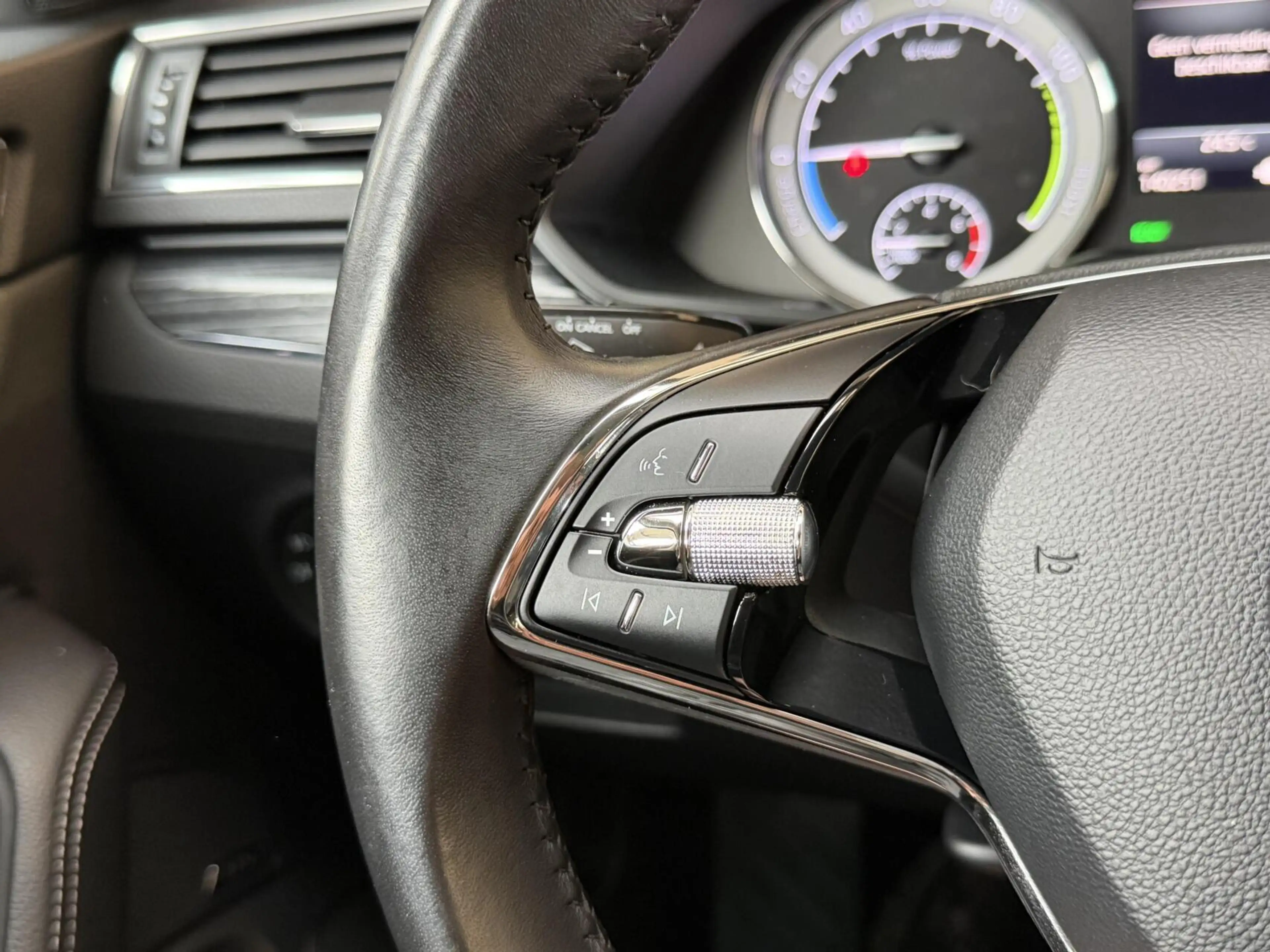 Skoda Superb Combi 1.4 TSI iV Business Edition Plus Trekhaak ui — photo 10