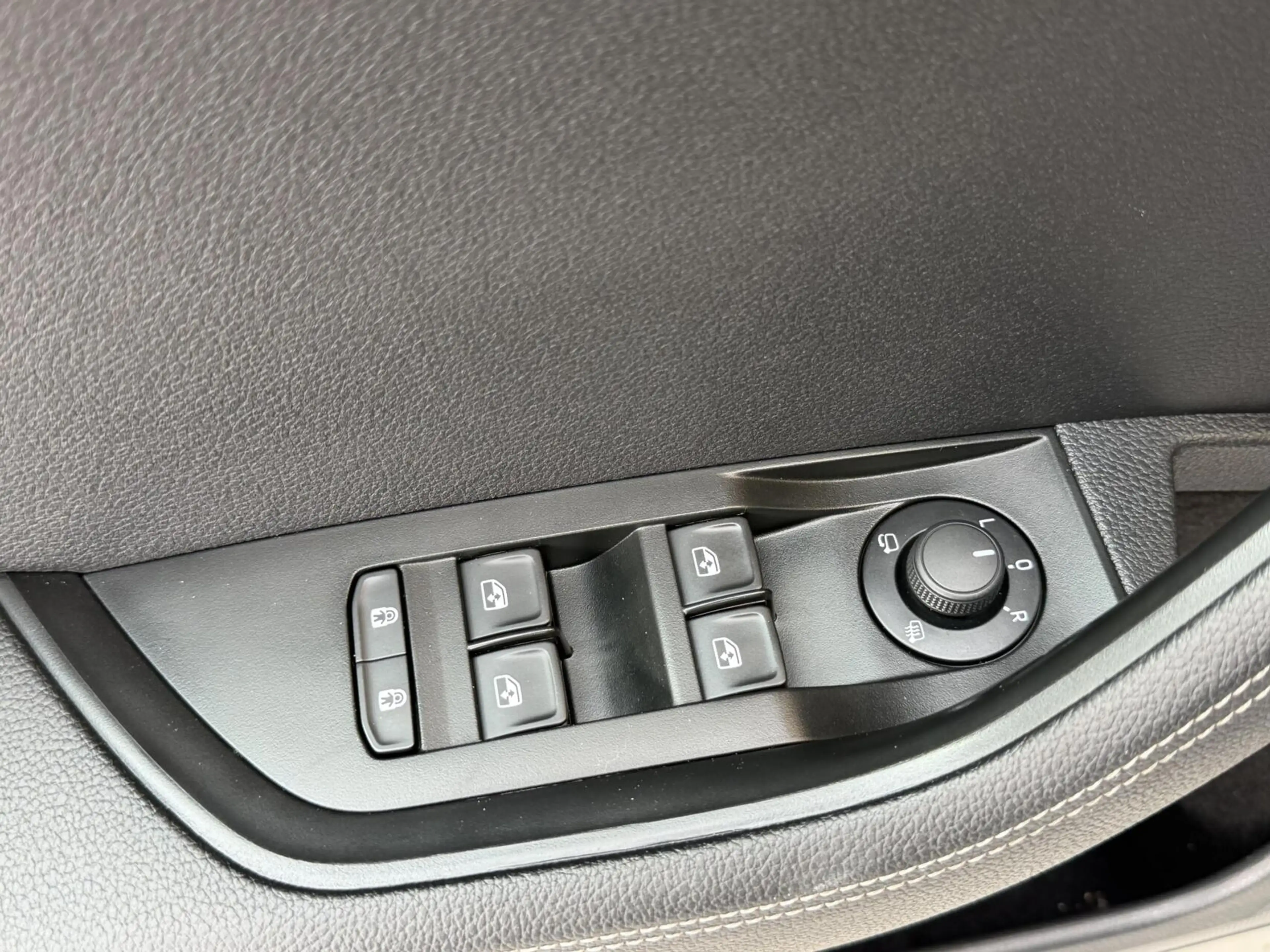 Skoda Superb Combi 1.4 TSI iV Business Edition Plus Trekhaak ui — photo 4