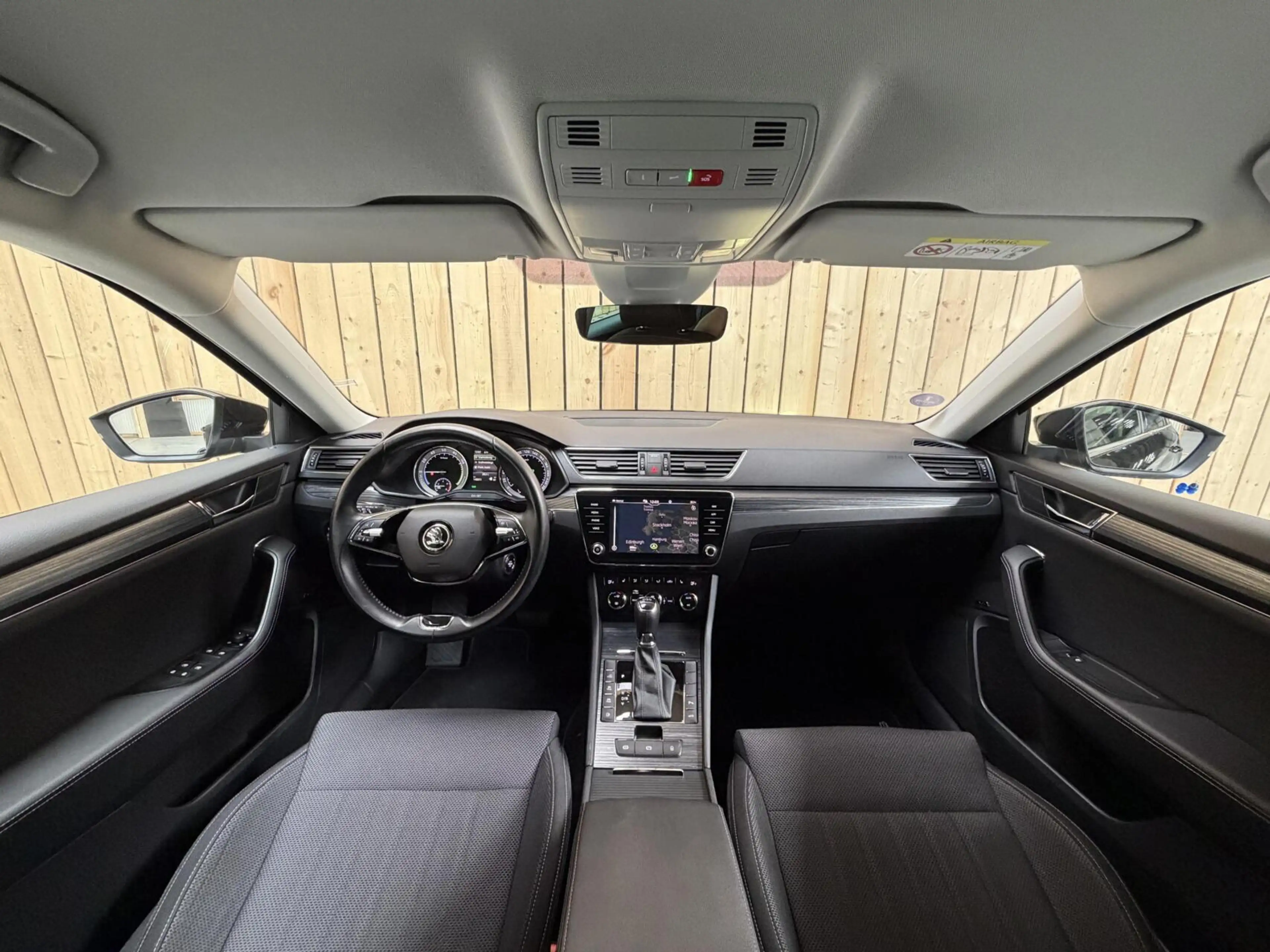 Skoda Superb Combi 1.4 TSI iV Business Edition Plus Trekhaak ui — photo 3