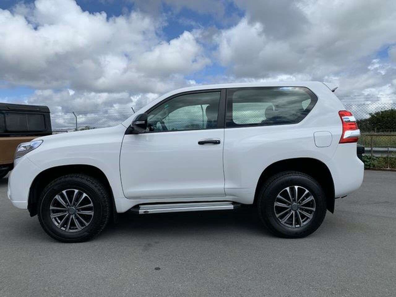 Toyota Land Cruiser D-4D GX - foto 1