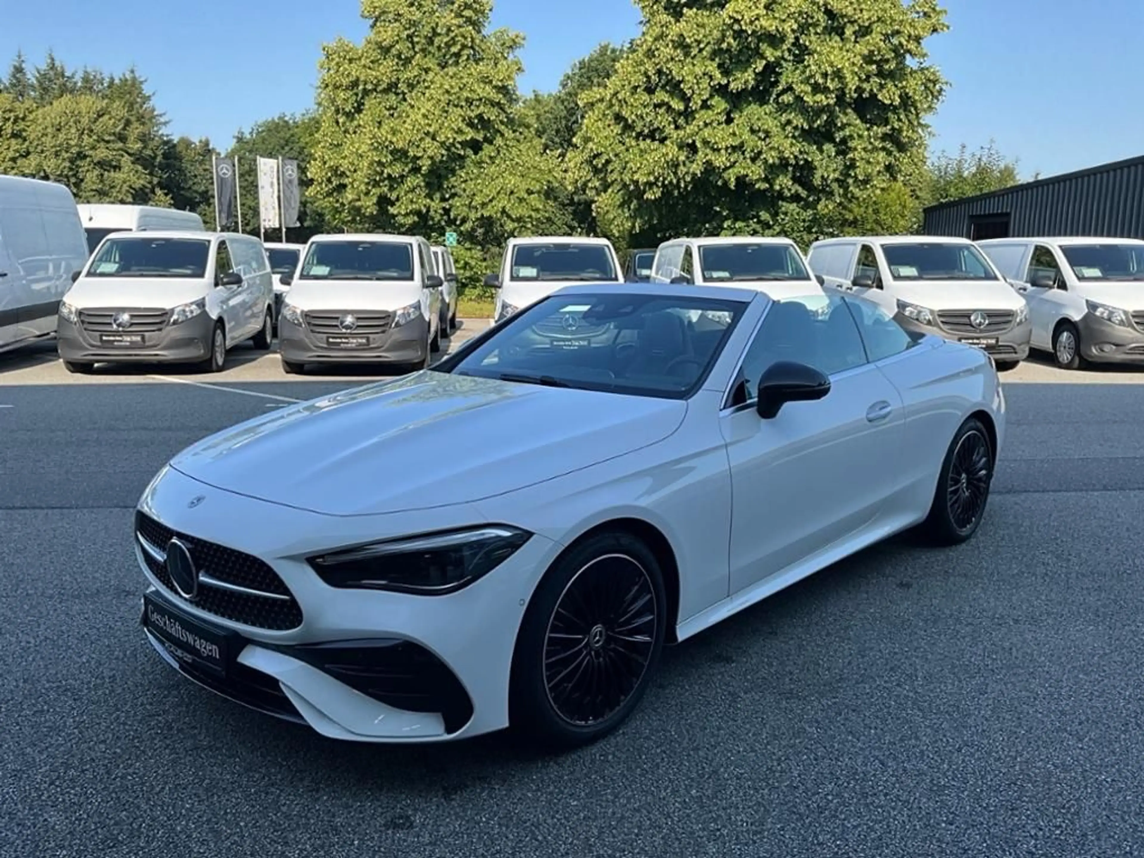 Mercedes-Benz CLE 200 4MATIC Cabriolet 360 ACC AUT Bel.Sitz LM — photo 8