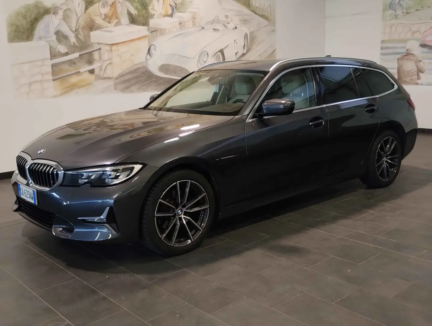 BMW 320 xDrive Touring Luxury - VIRTUAL  TELECAM  GAR.24 M Gris - 1