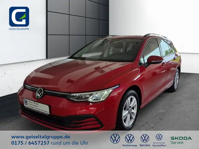 Volkswagen Golf VIII Variant 1.5 TSI Life Variant *LED*STANDH*NAVI*DAB*PDC*SHZ*