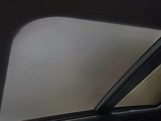 Mercedes-Benz GLC Class view 12