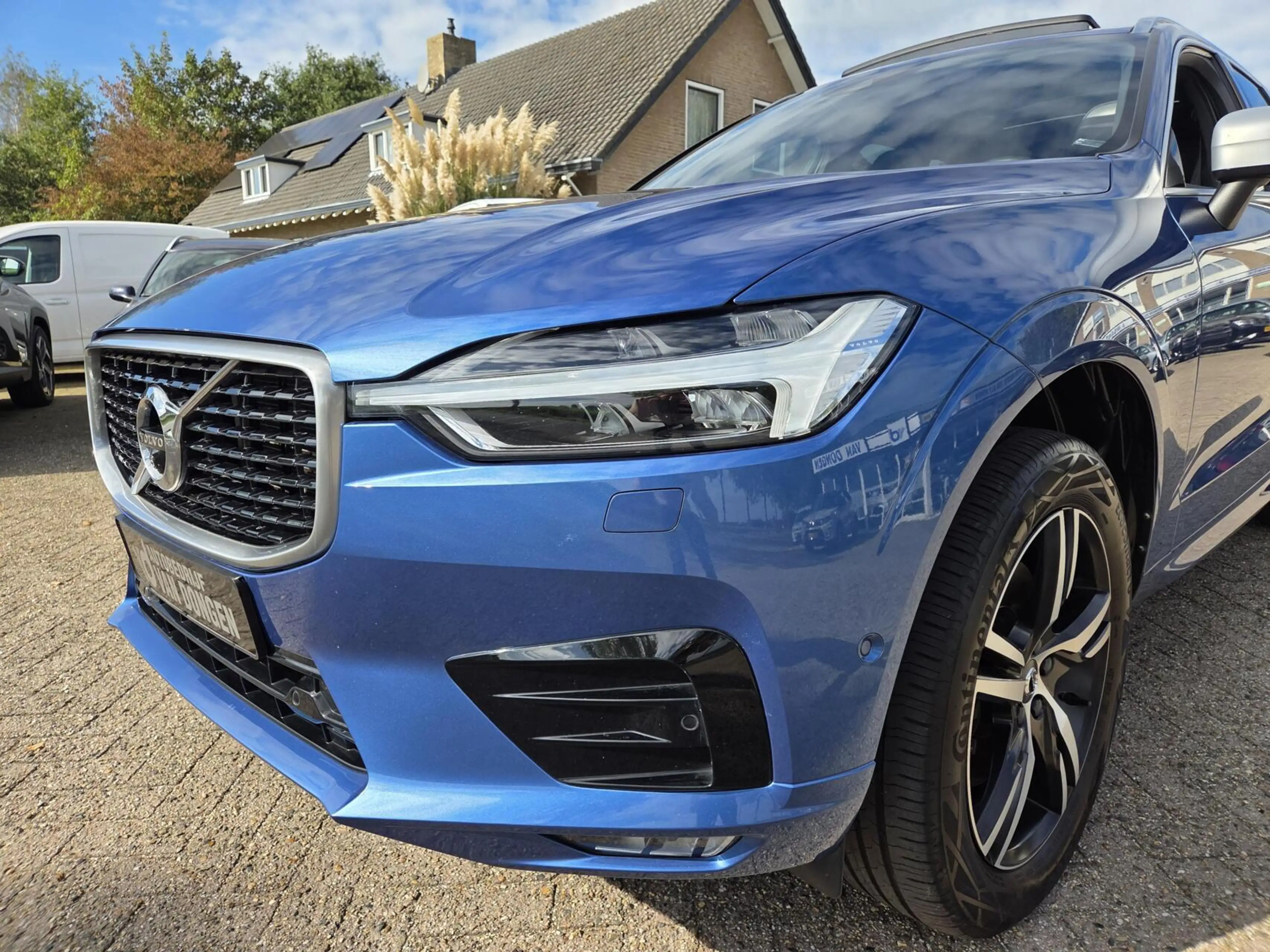 Volvo XC60 2.0 T5 AWD R-Design | Panorama/Trekhaak/Luchtverin — photo 19