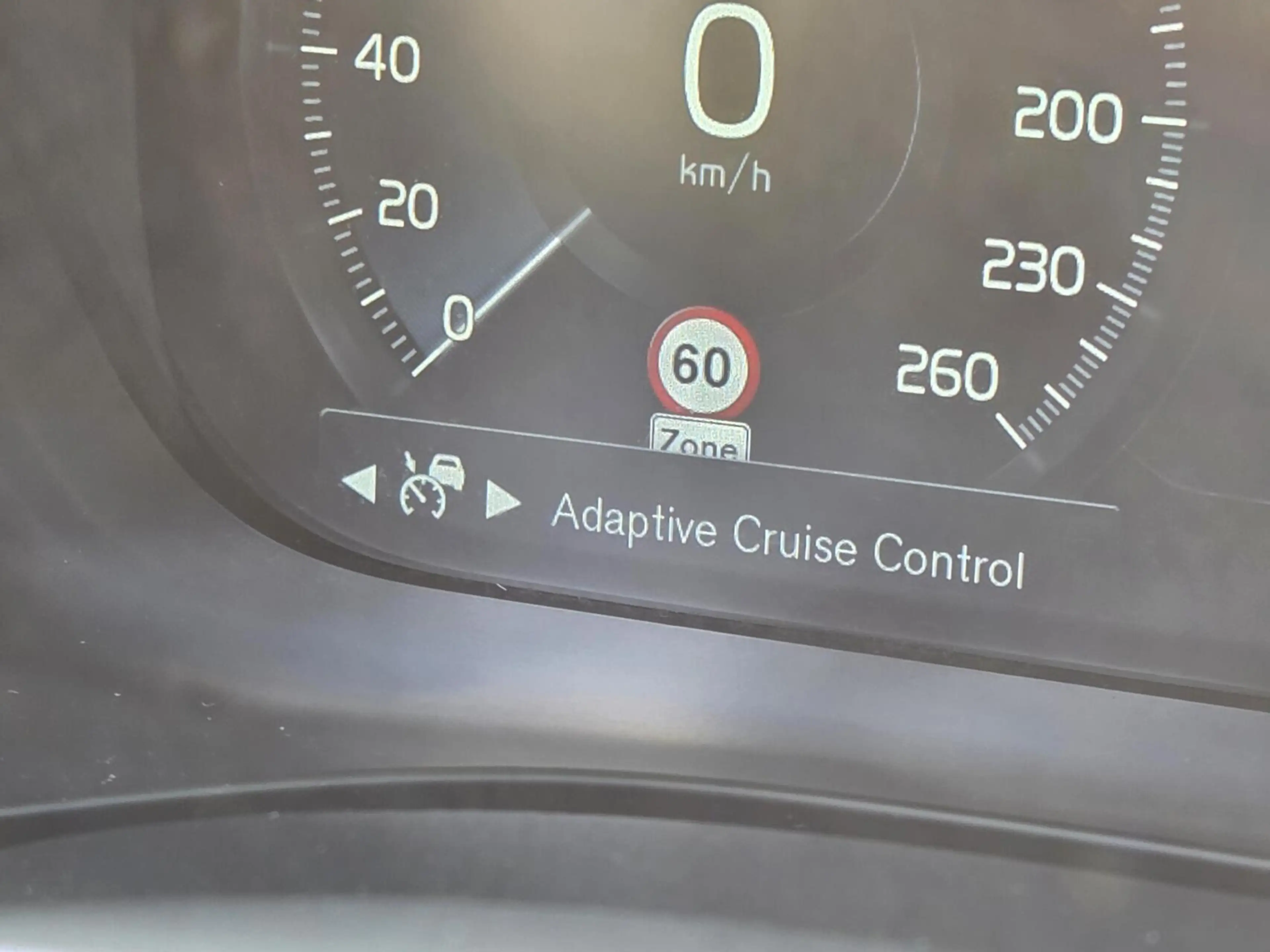 Volvo XC60 2.0 T5 AWD R-Design | Panorama/Trekhaak/Luchtverin — photo 33