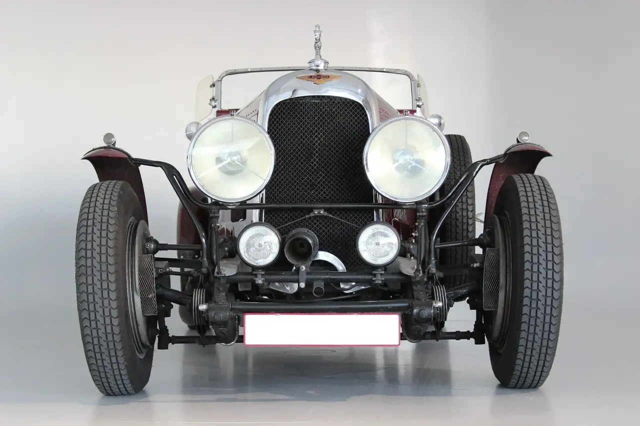 Lagonda 3 Ltr LC Tourer, foto 2