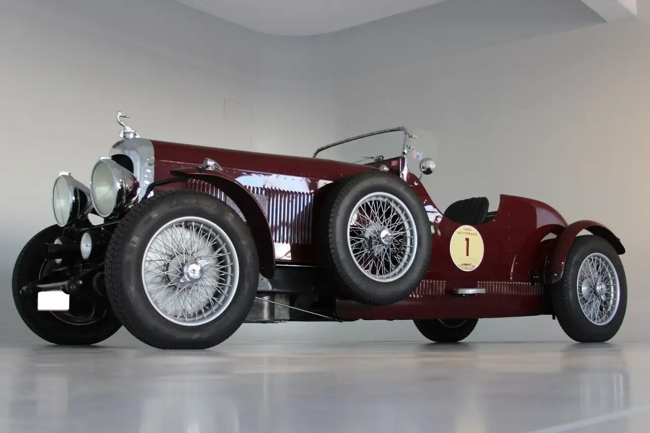 Lagonda 3 Ltr LC Tourer, foto 3