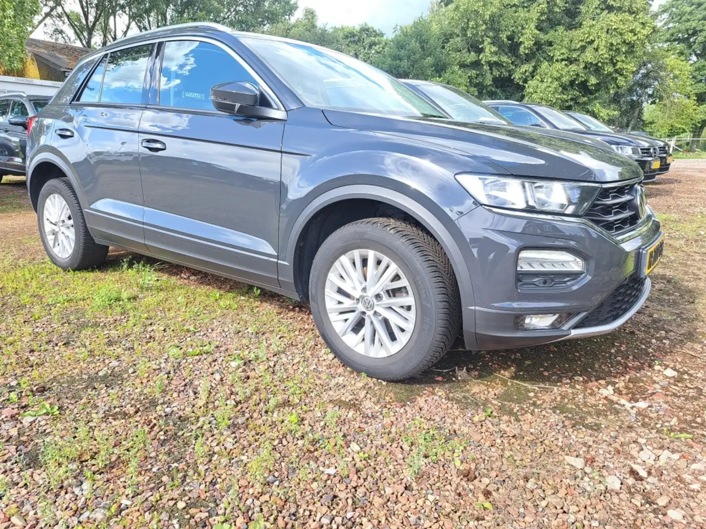 Volkswagen T-Roc 1.5 TSI 150 Pk Style Business Dsg Automaat Apple Grey - 1