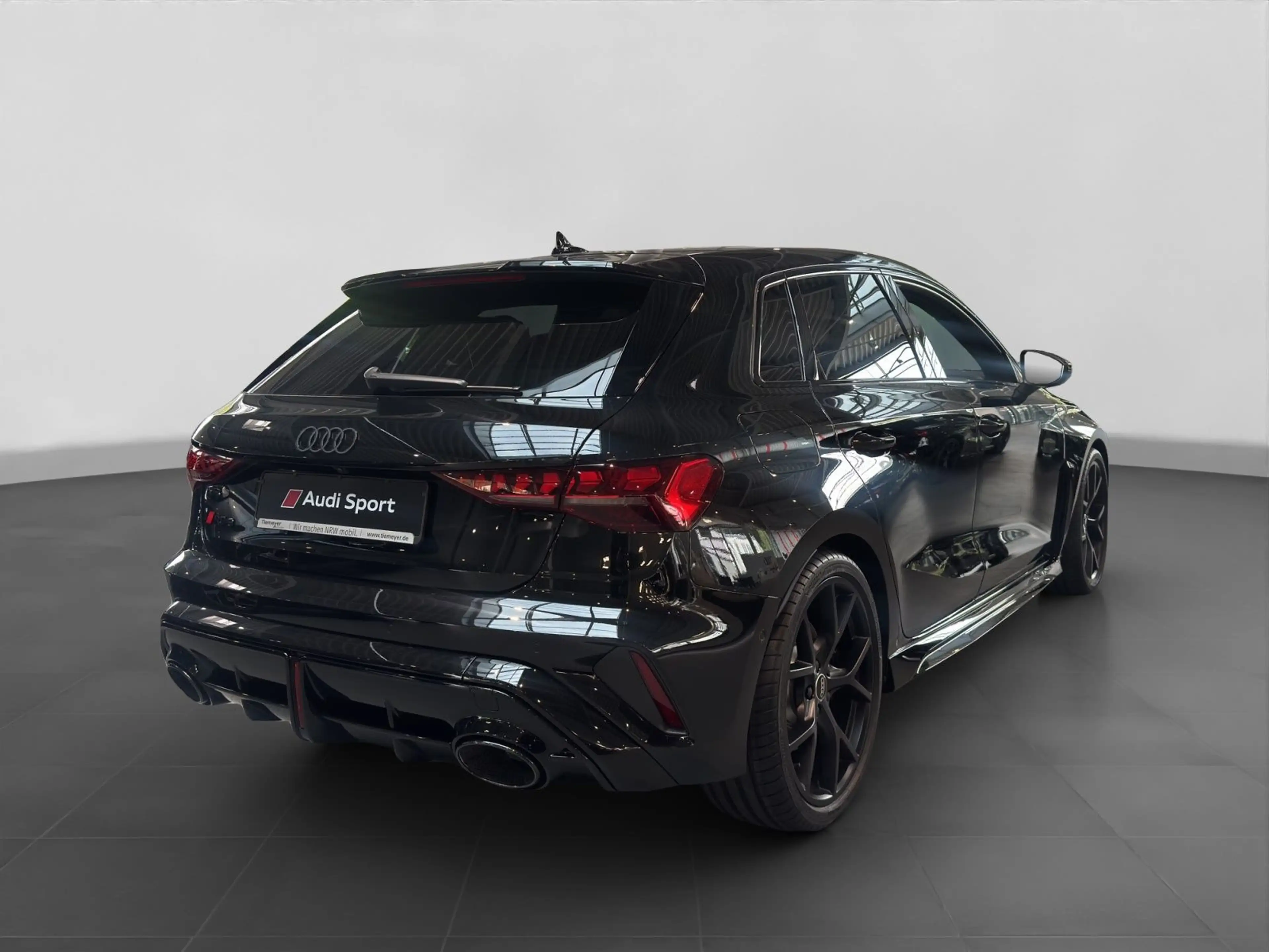 Audi RS3 RS3 Sportback TFSI Q PANO SPORT-AGA MATRIX OPS+ — photo 3