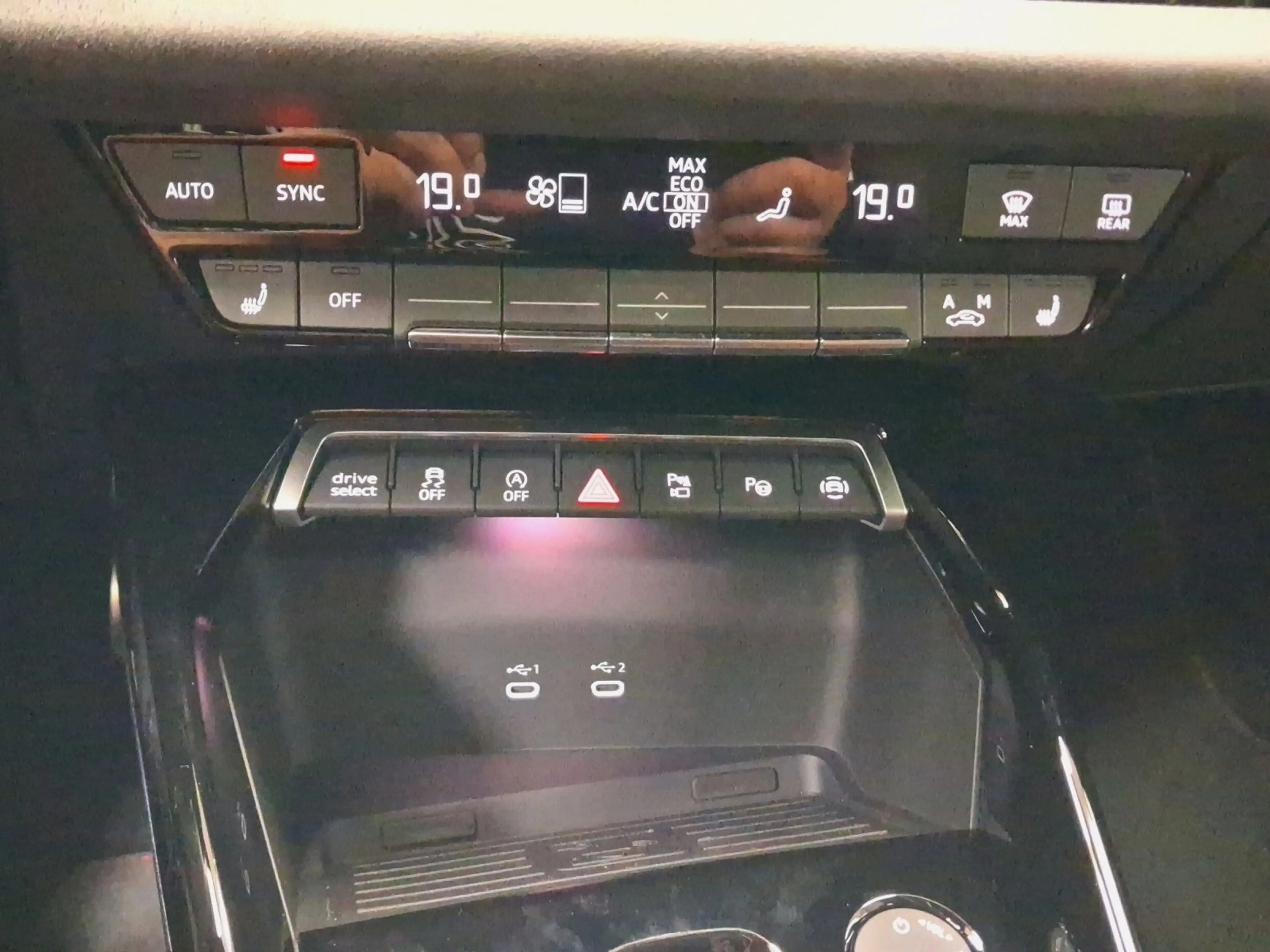 Audi RS3 RS3 Sportback TFSI Q PANO SPORT-AGA MATRIX OPS+ — photo 15