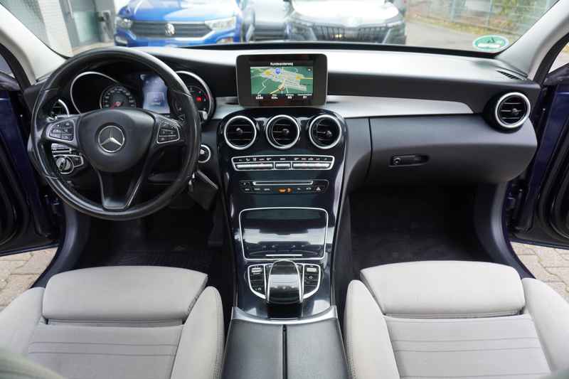 Mercedes-Benz C 250 C 250d T BlueTec 4Matic NAVI+PANO+KAMERA+AHK+ALU — photo 11