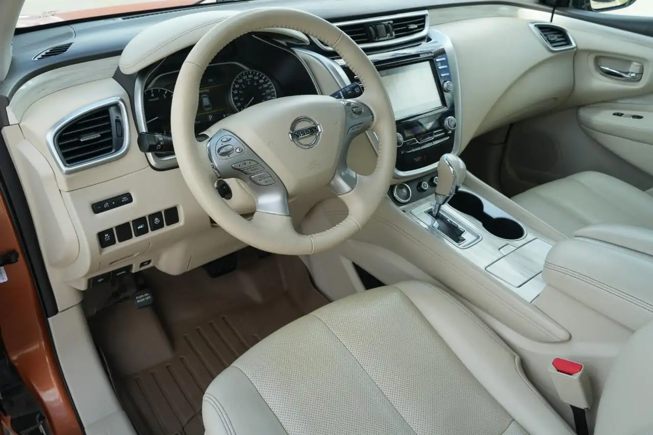 Nissan Murano снимка Nissan Murano
