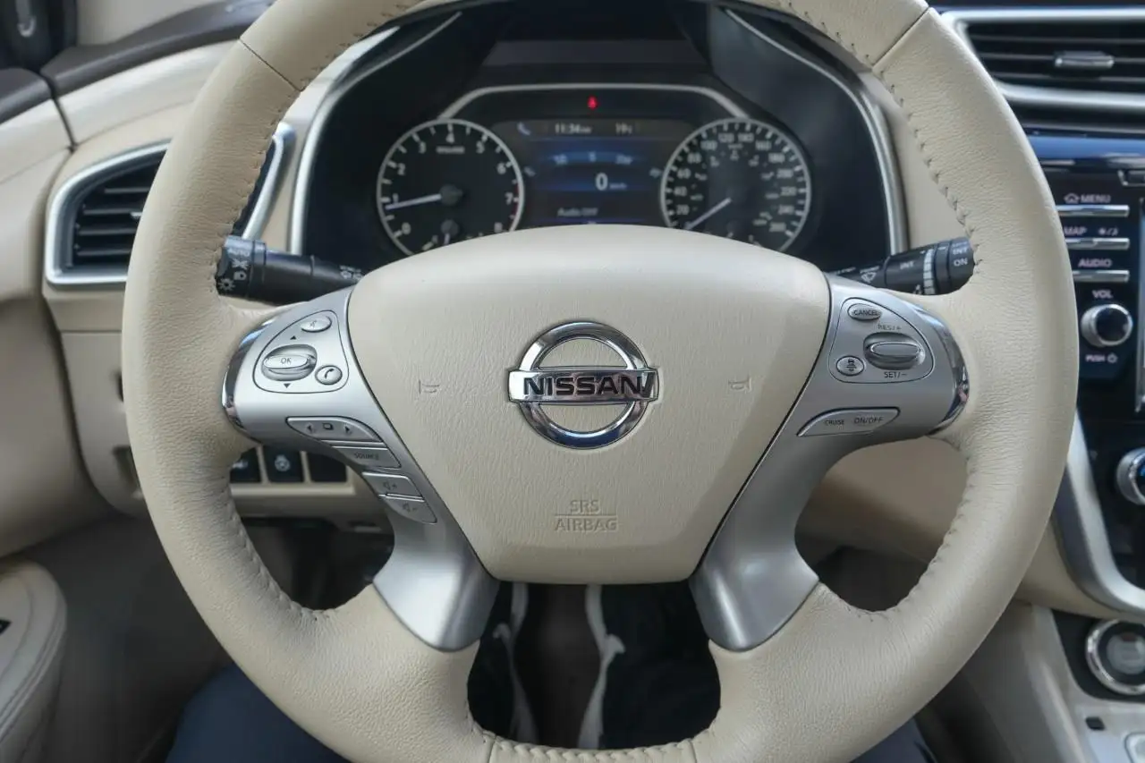 Nissan Murano снимка Nissan Murano