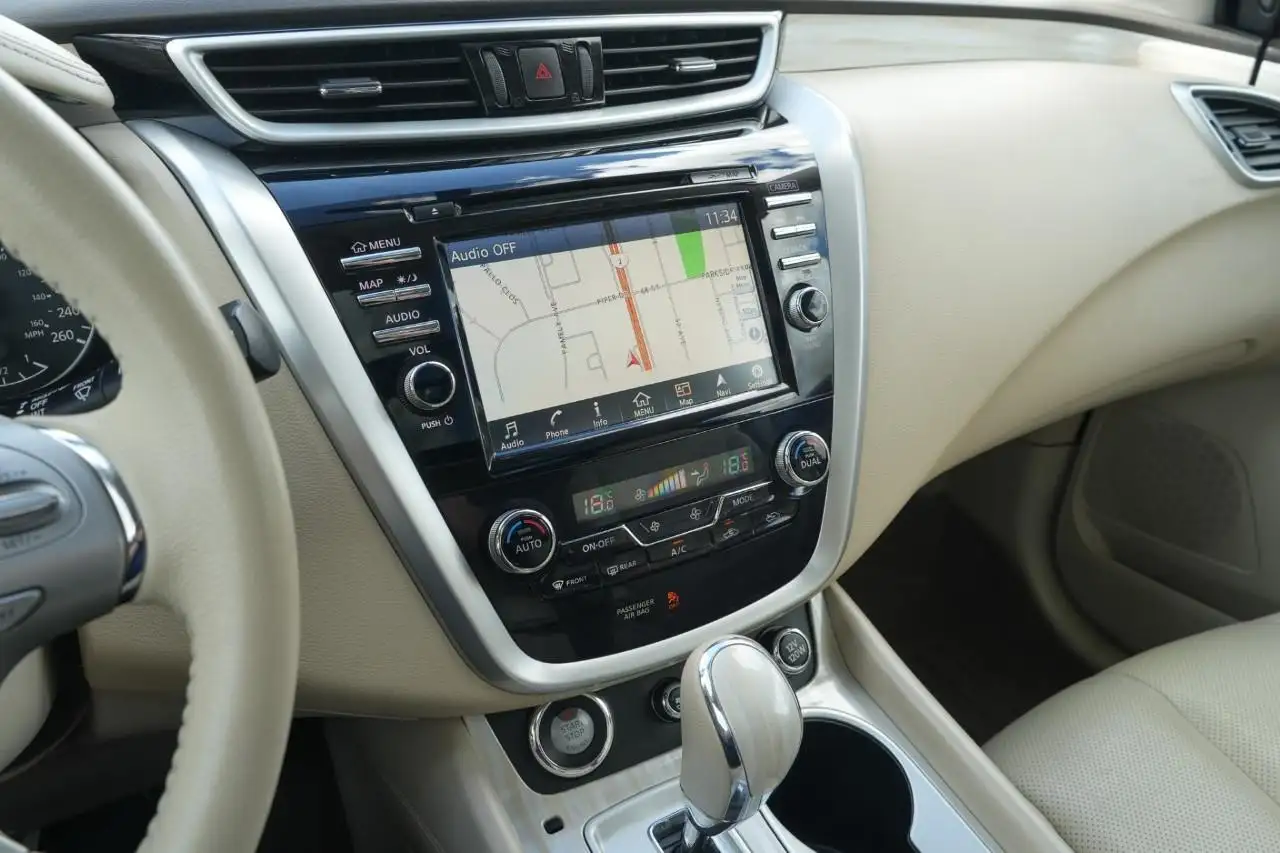 Nissan Murano снимка Nissan Murano