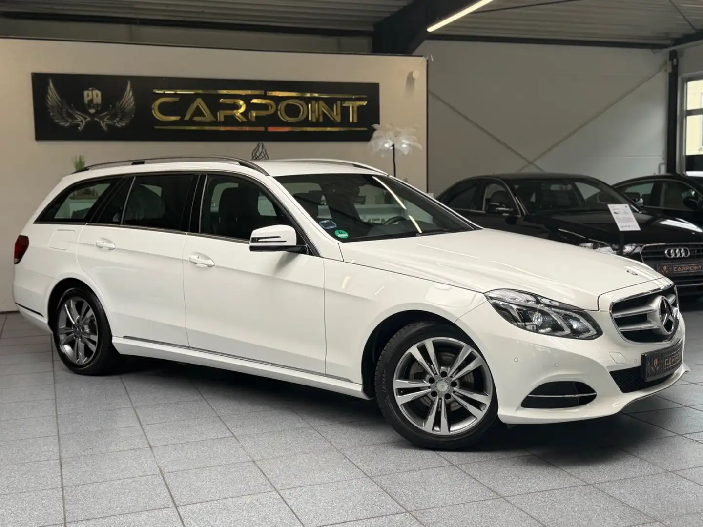 Mercedes-Benz E 200 E -Klasse T-Modell E 200 CGI BlueEfficiency/LED/ Weiß - 2