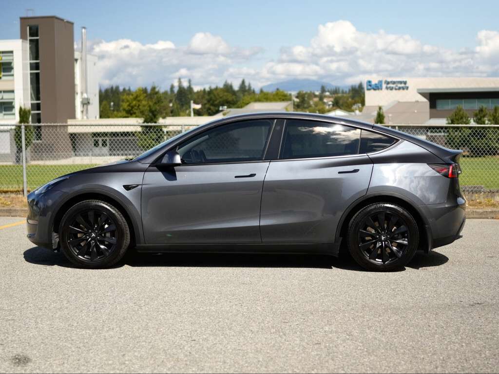 2021 Tesla Model Y STANDARD RANGE PLUS -  LEATHER SEATS + NAVIGATION — снимка 1