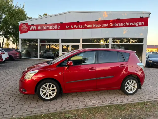 Toyota Verso Verso 1.6 Life*Kamera*2-Hand*Navi