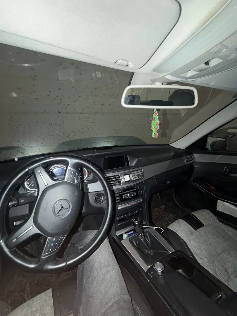 Mercedes-Benz E 200 CDI Avantgarde - 2