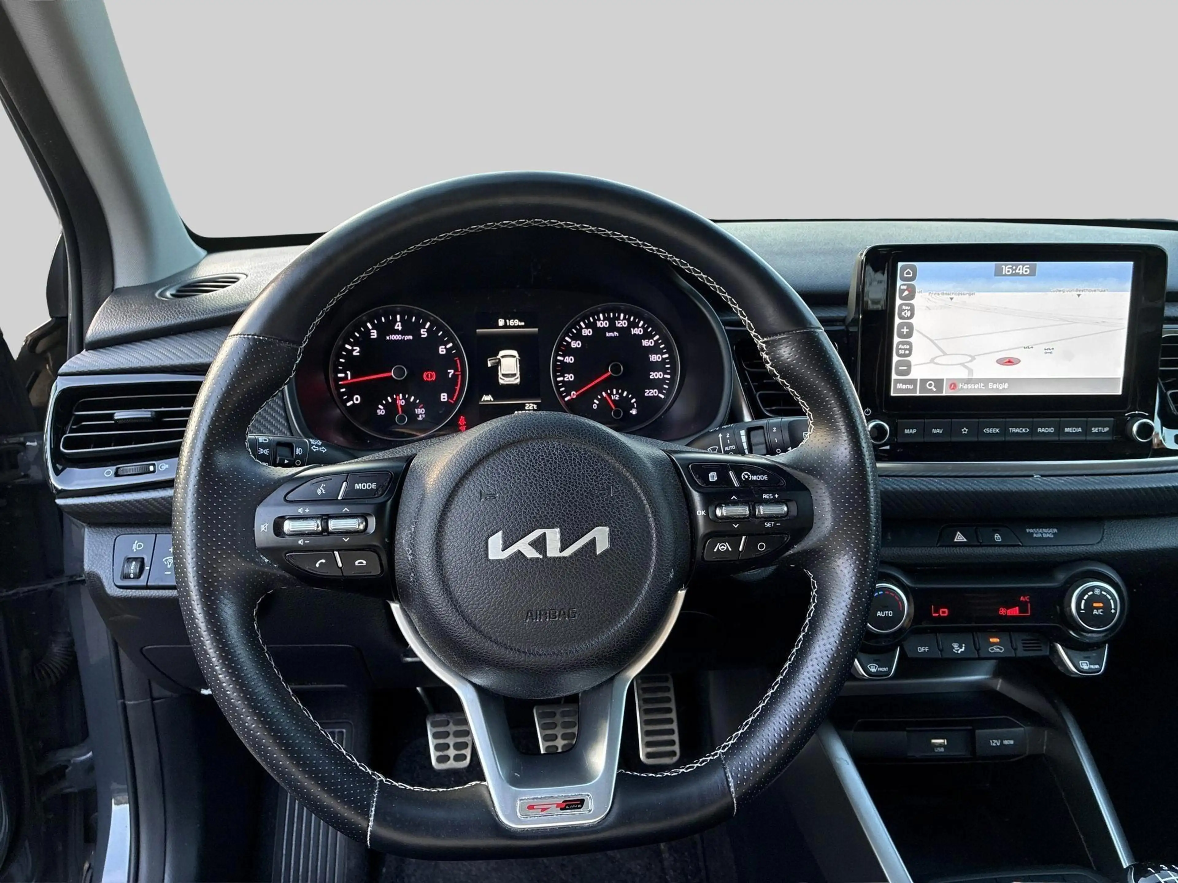Kia Rio 1.0 T 120 MHEV GT Line — photo 10