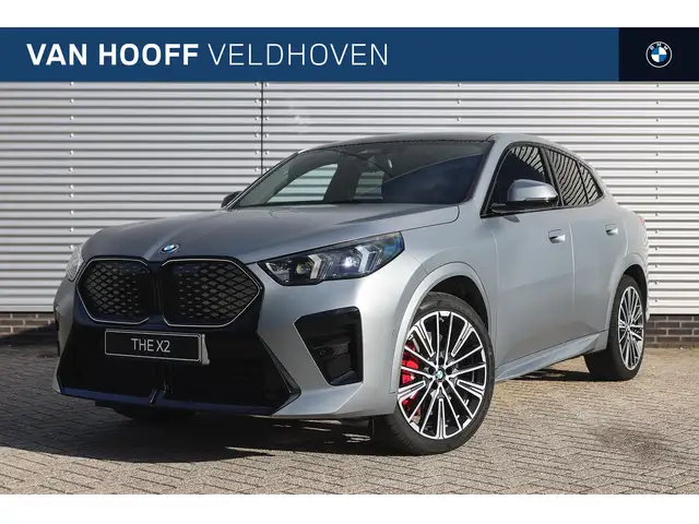 BMW iX2 eDrive20 High Executive M Sport / Panoramadak / Sp