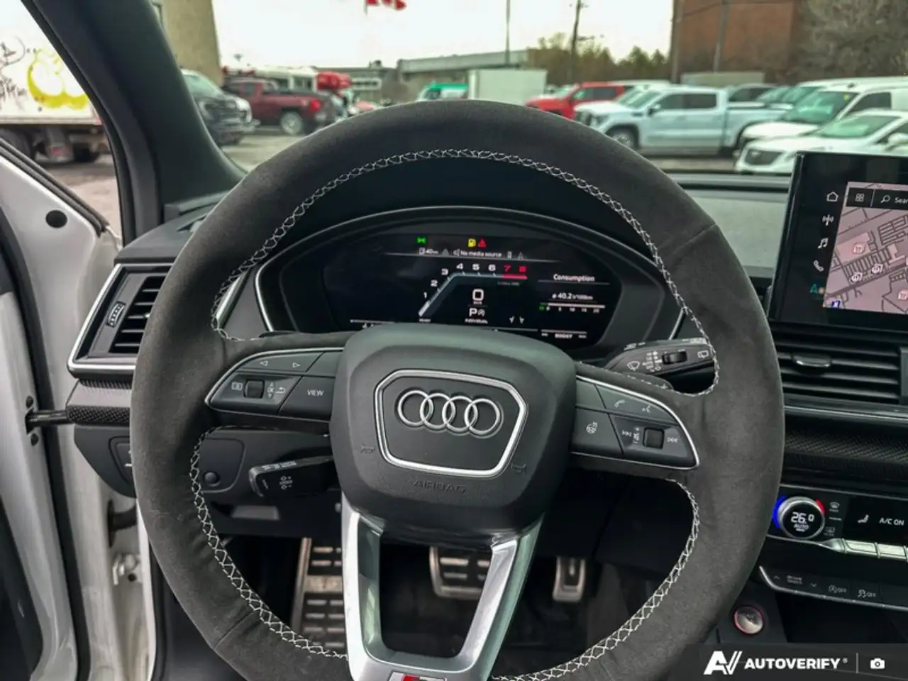 Audi SQ5 снимка Audi SQ5