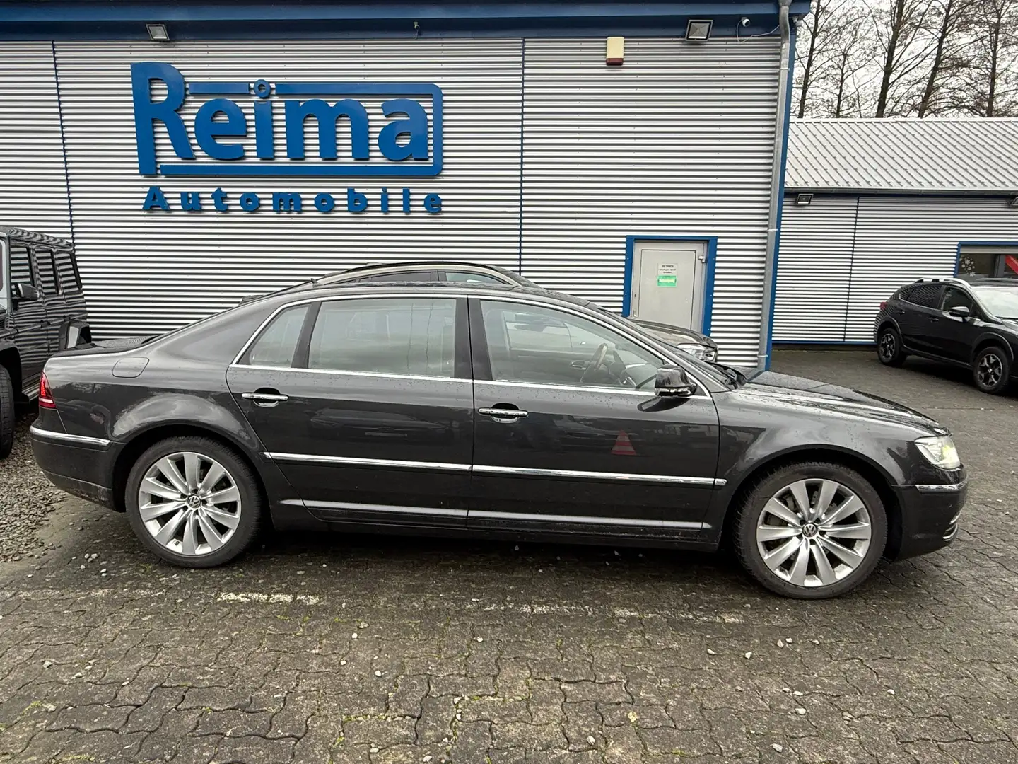 Volkswagen Phaeton V8 4Motion lang, Massage, TV, Luft, Standheizung Gris - 1
