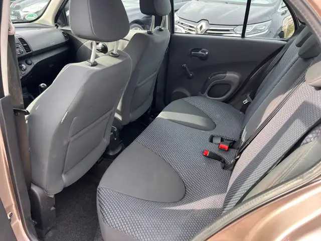 Nissan Micra view 11
