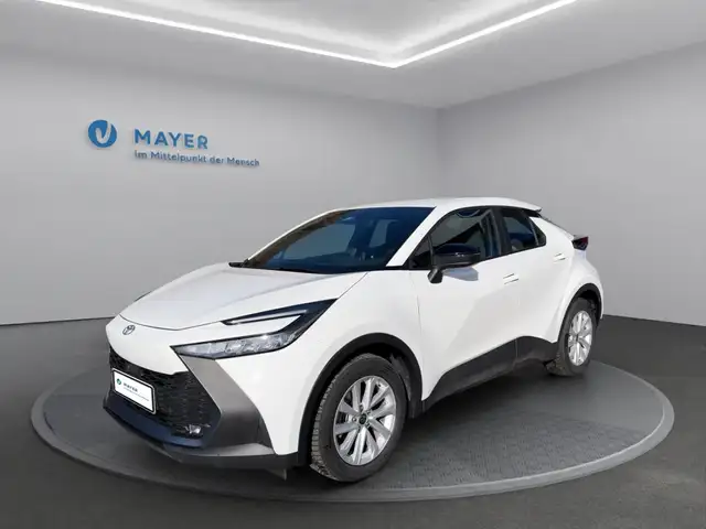 Toyota C-HR 1,8 Hybrid E-CVT Active