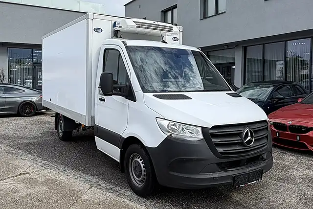 Mercedes-Benz Sprinter view 10