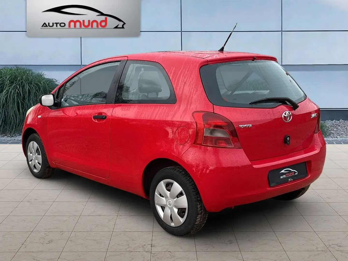 Toyota Yaris 1.0*Allwetter*Garantie*TÜV Neu*1 Hand* Rouge - 2