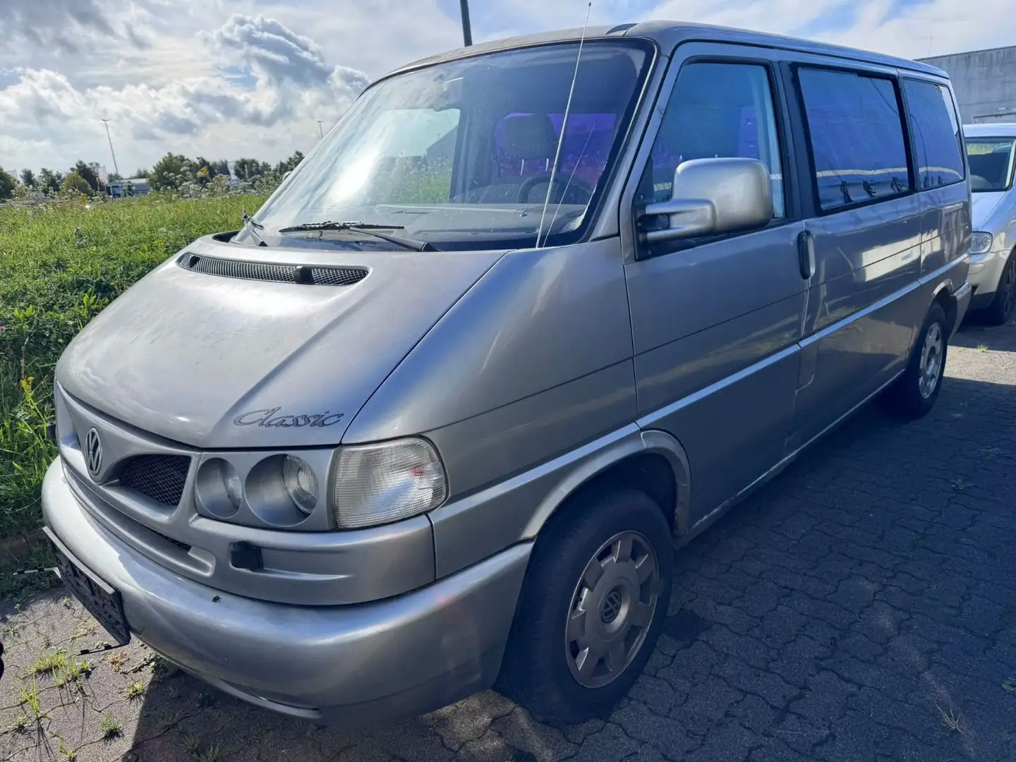 Volkswagen T4 Multivan 2.5 AHK Fahradträger Gewerbe/Export Zilver - 1