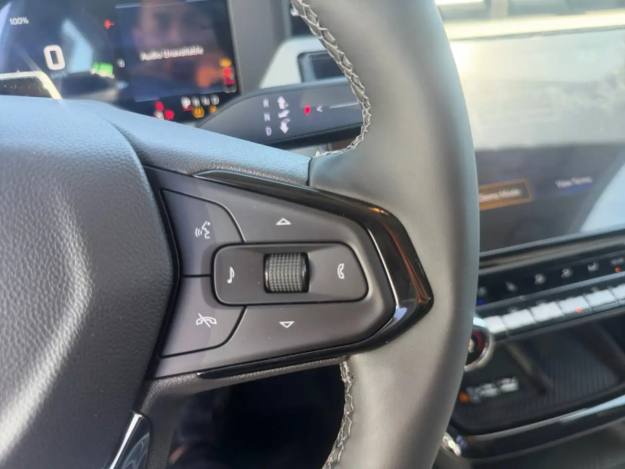 Chevrolet Bolt photo Chevrolet Bolt