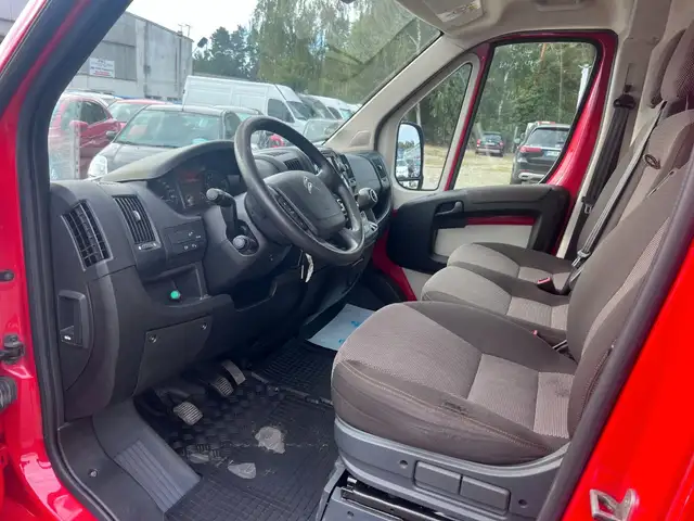 Citroen Jumper view 8
