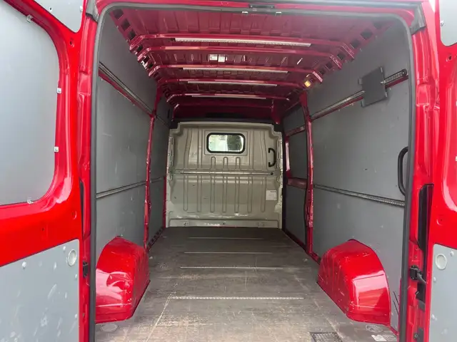 Citroen Jumper view 14