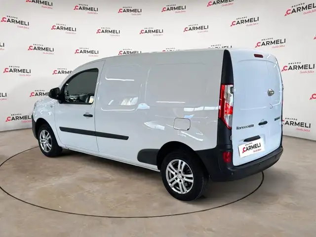 Renault Kangoo view 3