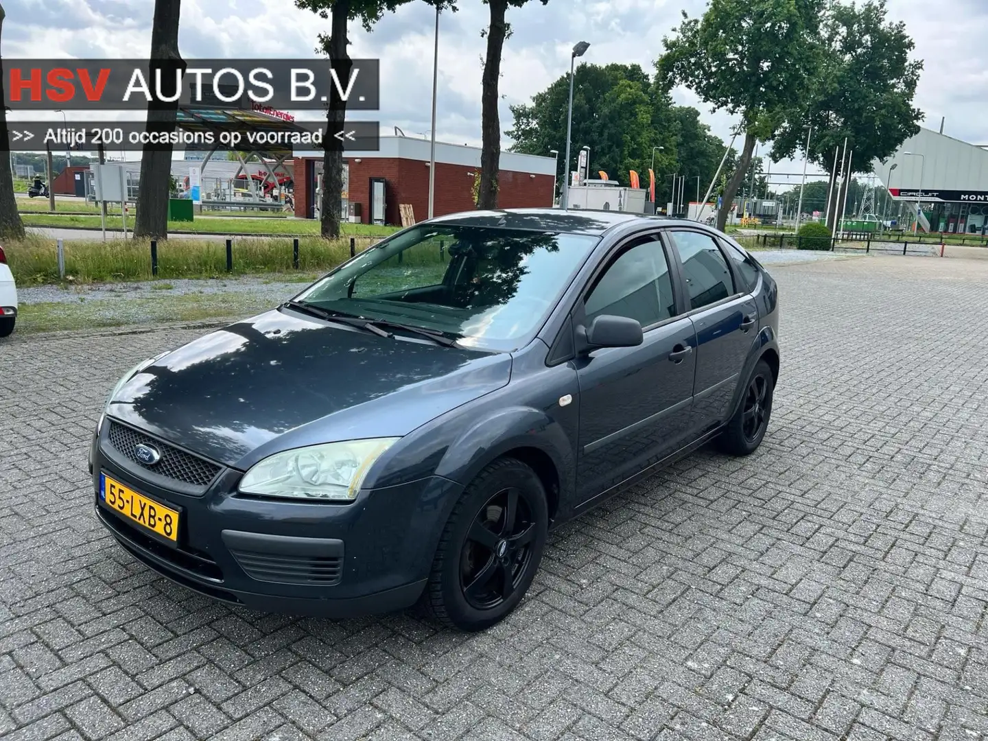Ford Focus 1.6 TDCI Ambiente airco LM 4-deurs siva - 1