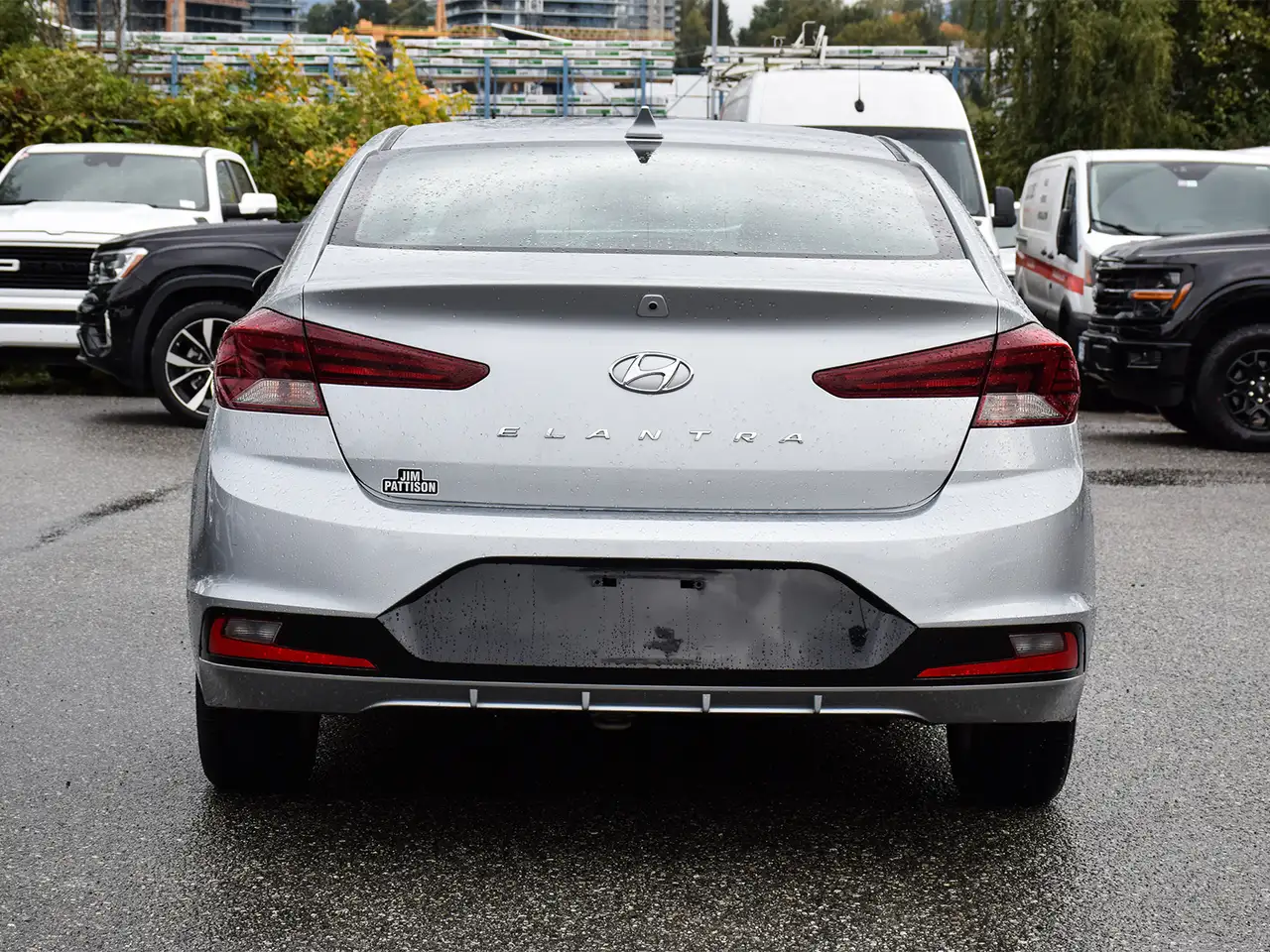 Hyundai ELANTRA снимка Hyundai ELANTRA