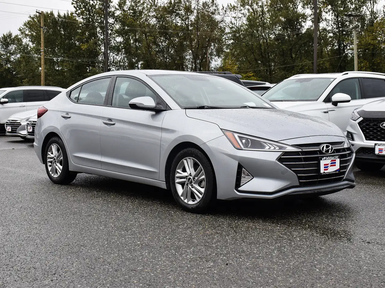 Hyundai ELANTRA снимка Hyundai ELANTRA